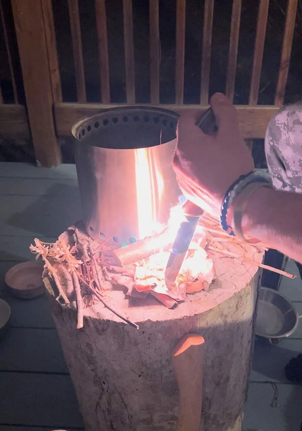 BeaverCraft BSH1 Dune bushcraftkniv højrehåndet valnød