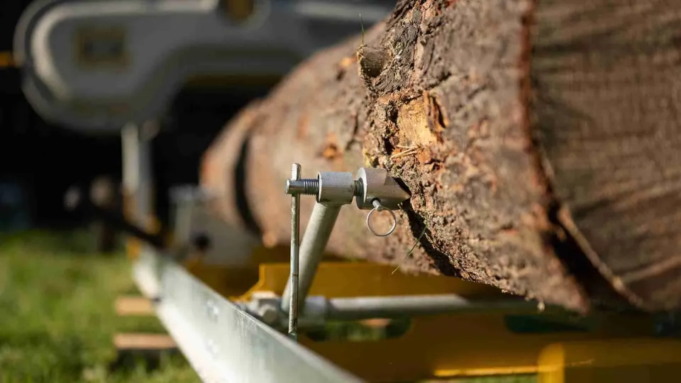 Frontier Sawmills OS18 skinneforlænger med dog rest