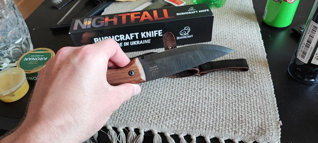 BeaverCraft BSH3 Nightfall bushcraftkniv højre