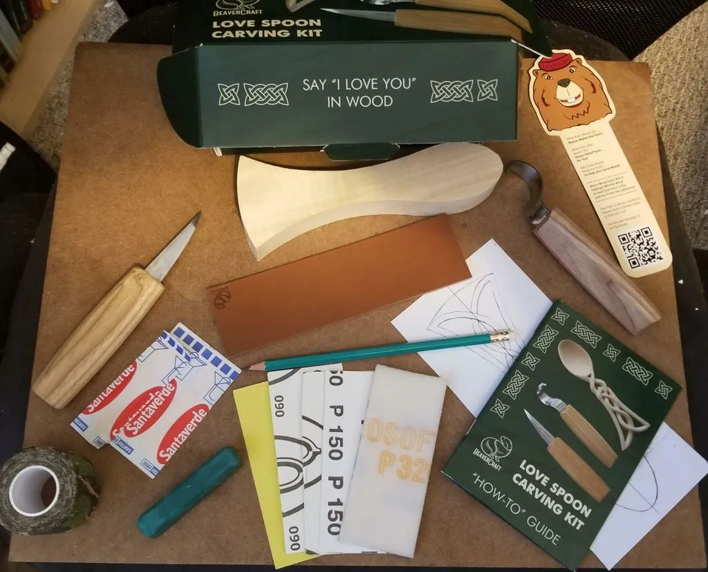 BeaverCraft DIY04 ske skæresæt træ 11 dele kærlighedsske