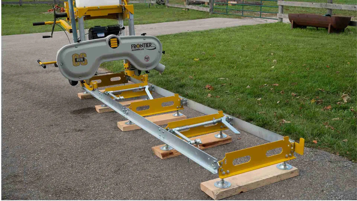 Frontier Sawmills OS18 skinneforlænger med dog rest