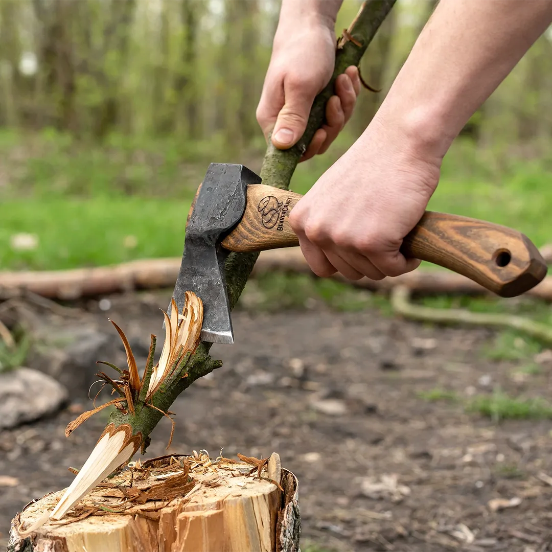 BeaverCraft AX1 snitteøkse bushcraftøkse med skede