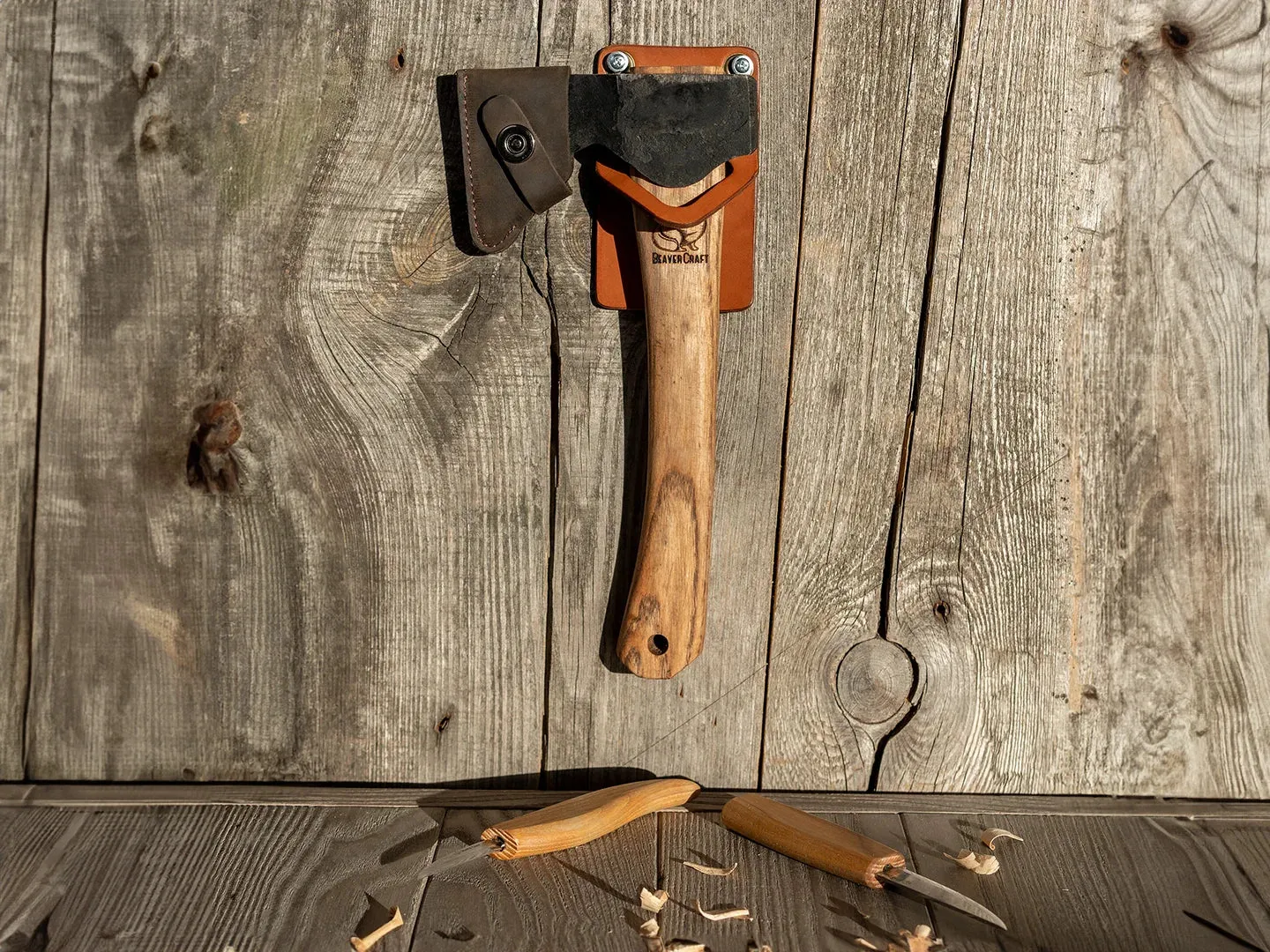 BeaverCraft vægophæng læder værktøj 80x130 mm brunt