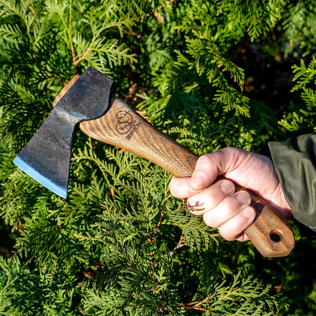 BeaverCraft AX1 snitteøkse bushcraftøkse med skede